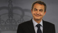 Zapatero, el presidente que se subió el sueldo cuatro veces, lo congeló dos y luego lo rebajó un 15%