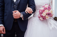Los bajos sueldos y la marcha de la economía, principales causas del descenso de las bodas