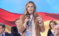 Ana Beltrán cobrará casi 8.400 euros euros brutos y 3.900 libres de impuestos en junio como diputada y el sueldo que le paga el PP como vicesecretaria de Organización