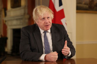 ​Dimite Boris Johnson, el primer ministro agobiado porque su sueldo no era suficiente