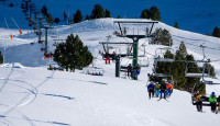 ​El sueldo de seis alcaldes con estaciones de esquí en España: ¿42.000 euros brutos por una dedicación parcial?